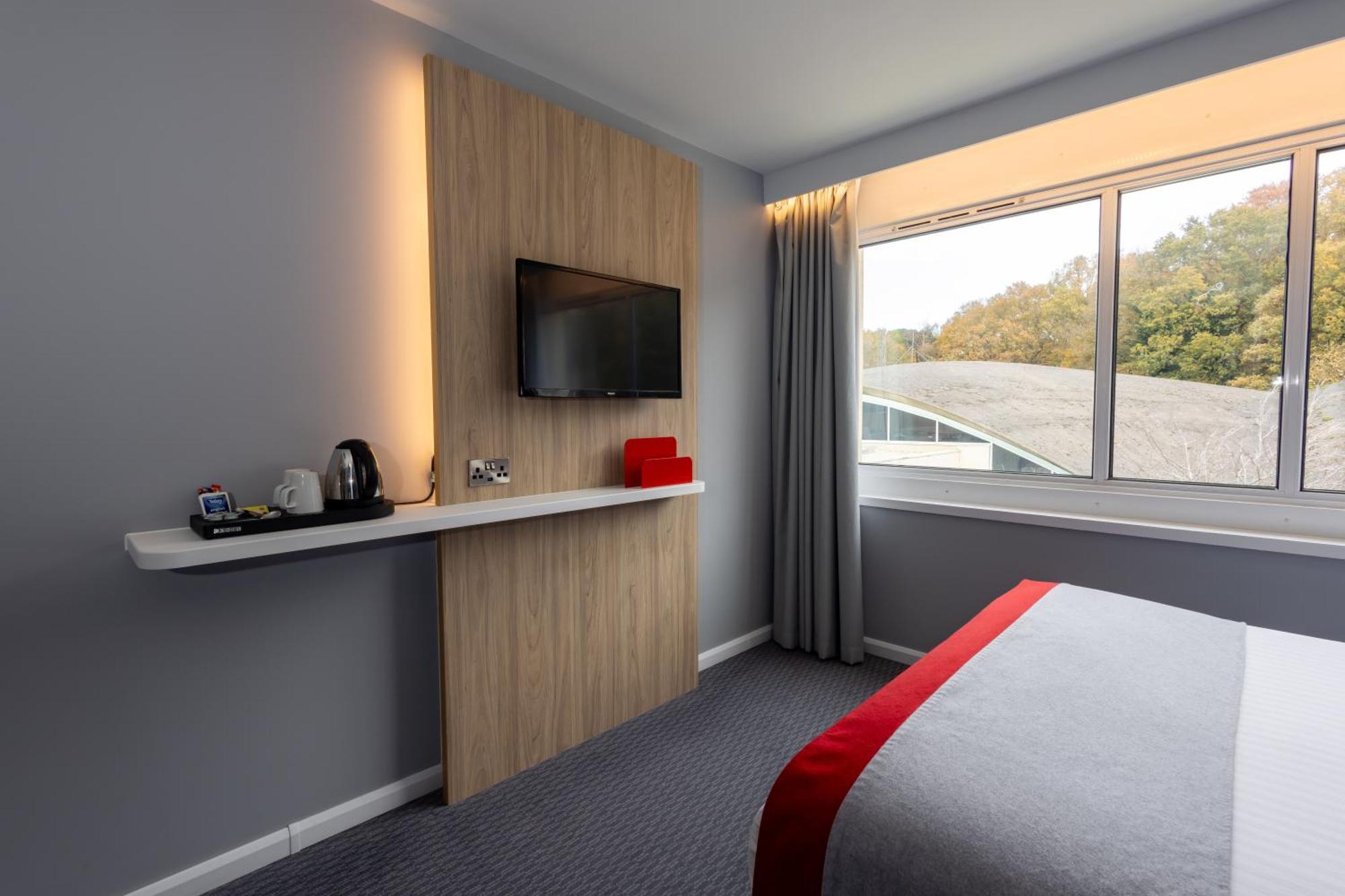 Holiday Inn Express Norwich By Ihg Drayton  Exterior foto