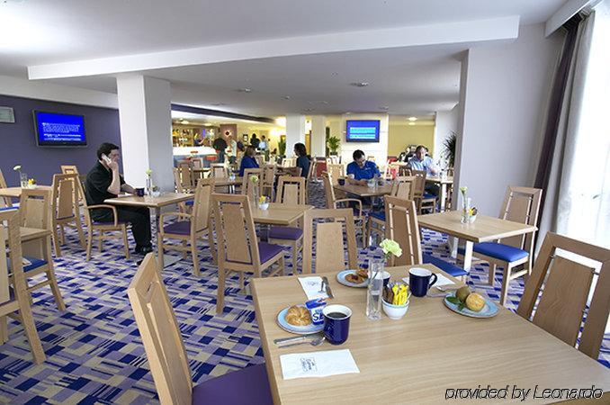 Holiday Inn Express Norwich By Ihg Drayton  Restaurant foto