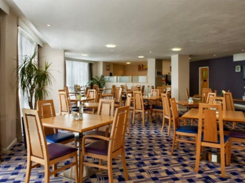 Holiday Inn Express Norwich By Ihg Drayton  Exterior foto