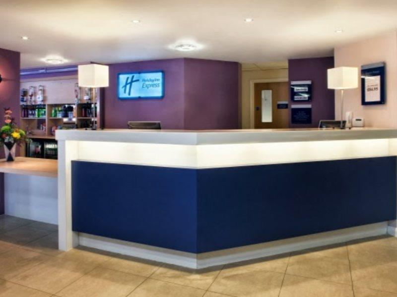 Holiday Inn Express Norwich By Ihg Drayton  Exterior foto
